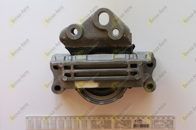 Права подушка мотора Ford Transit 5