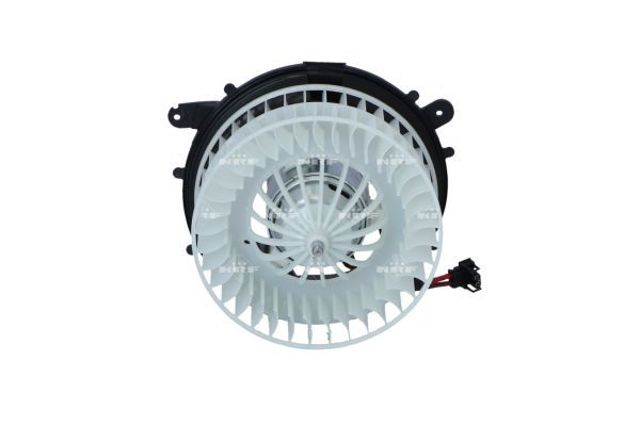 Двигун вентилятора пічки (обігрівача салону) 34088 NRF