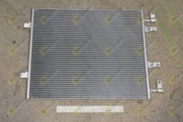 Радиатор кондиционера, 2.0-2.5cdti/dci 06- 35845