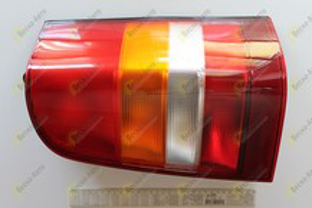 Задний фонарь справа 440-1936R-UE