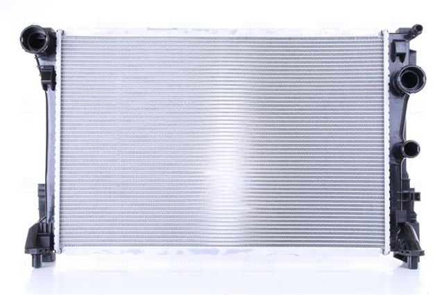 Радіатор охолодження двигуна 67167 NISSENS