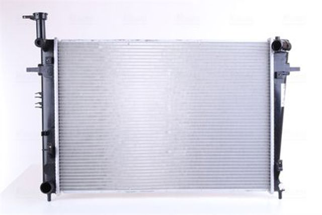 Радіатор охолодження двигуна hyundai tucson/kia sportage 04-mt (вир-во nissens) 675003