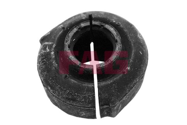 Втулка переднього стабілізатора Ауді 100 C4