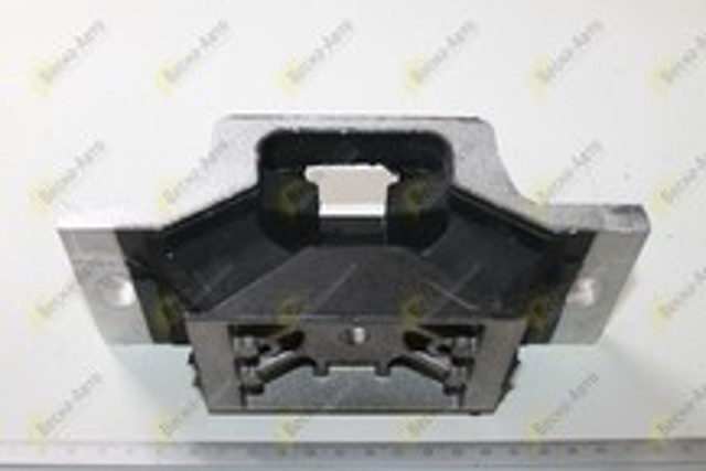 Подушка (опора) двигуна, ліва Рено Мастер III