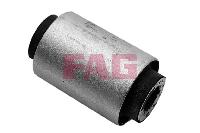 Сайлентблок заднього нижнього важеля 829002910 FAG