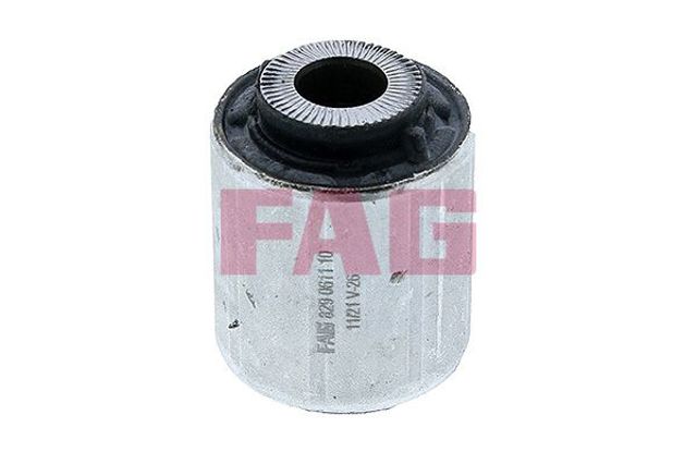 Сайлентблок переднього нижнього важеля 829061110 FAG