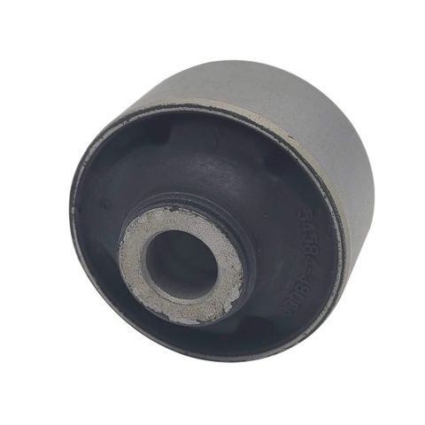 Сайлентблок переднього важеля GV0051 CTR