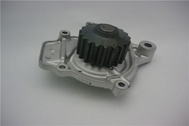 Насос охолодження Honda Civic 5