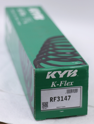 Пружина передня, права RF3147 KAYABA