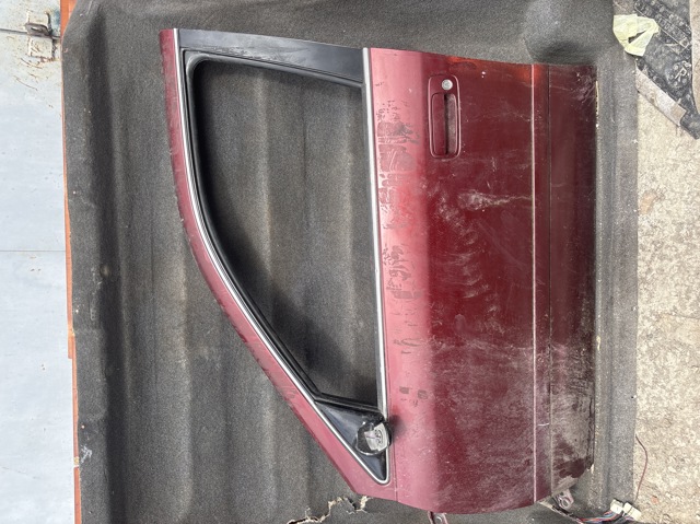 Водійські двері 6700233060 TOYOTA