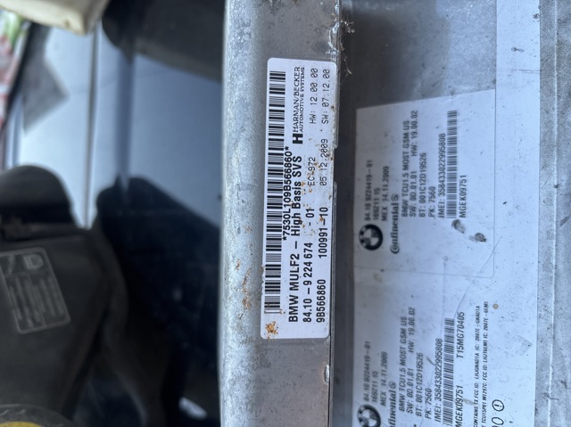Зарядний блок пристрою гучного зв'язку 9224674 BMW
