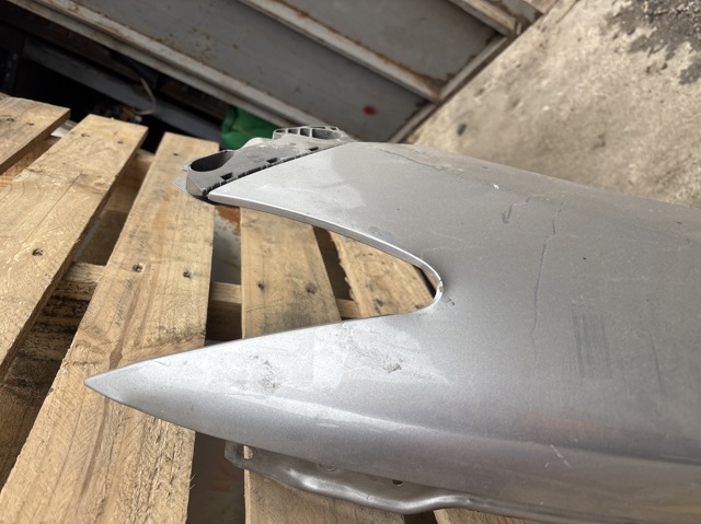 Переднє праве крило GHP952111A MAZDA