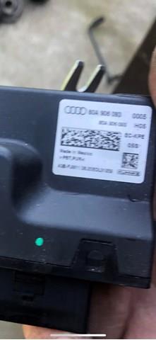 Модуль (блок) управління паливного насоса 80A906093 VAG