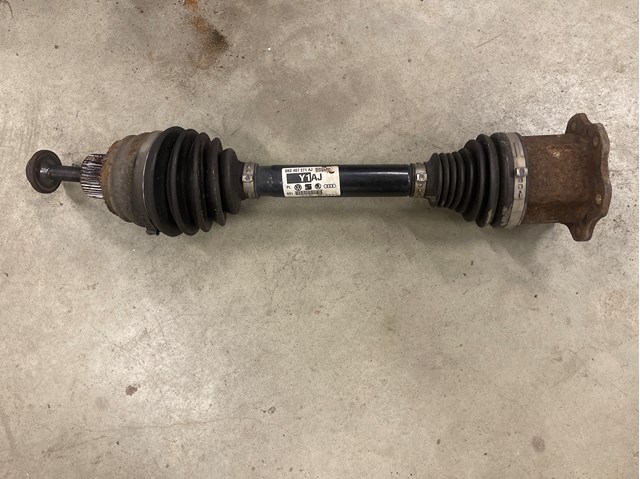 Вісь передня в зборі 8K0407271AJ VAG