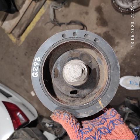Демпфер колінвалу 1230300Q1J NISSAN
