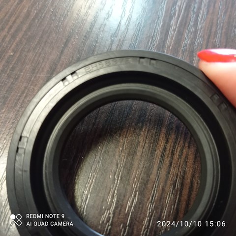 Сальник піввісі 9031136006 TOYOTA