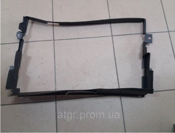 Повітроводи системи охолодження двигуна A1685050130 MERCEDES