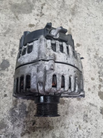 Авто генератор A0009068601 MERCEDES