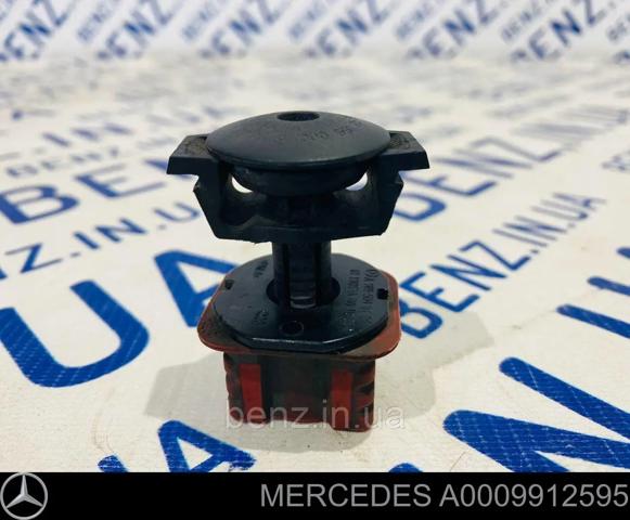 Подушка радіатора охолодження, верхня A0009912595 MERCEDES
