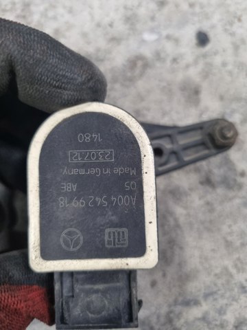 Регулятор положення кузова задньої підвіски A0045429918 MERCEDES