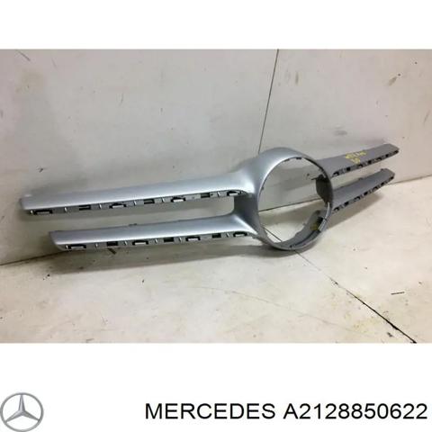 Решітка A2128850622 MERCEDES