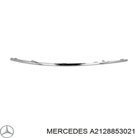 Молдинг решітки переднього бампера, правий A2128853021 MERCEDES