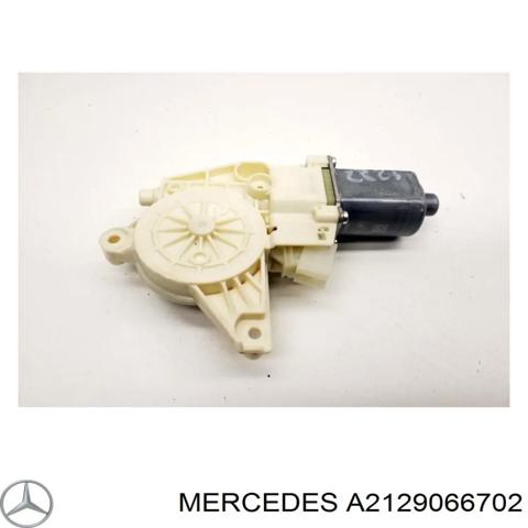 Мотор склопідйомника дверей передніх, правих A2129066702 MERCEDES