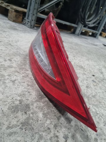 Задній правий стоп A2189060258 MERCEDES