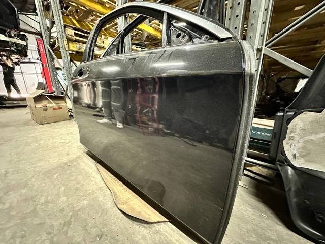 Дверка передня права A2227200205 MERCEDES