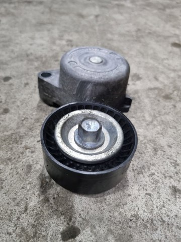 Натяжна планка поліклинового ременя A2782000570 MERCEDES