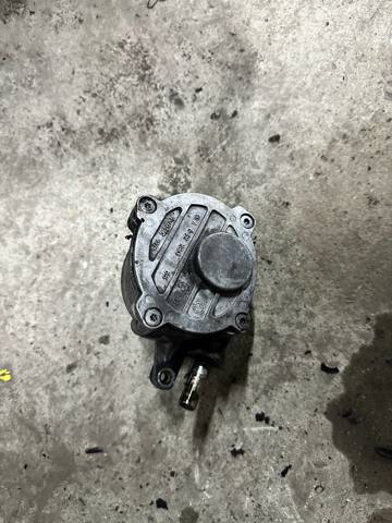 Насос вакуумний A6422300765 MERCEDES