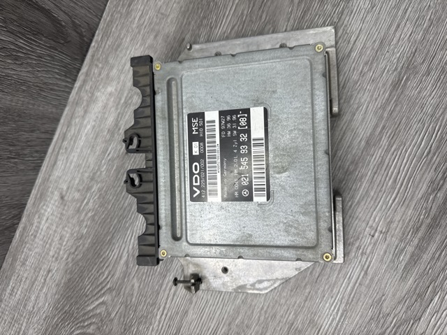 Модуль управління двигуном 0215459332 MERCEDES