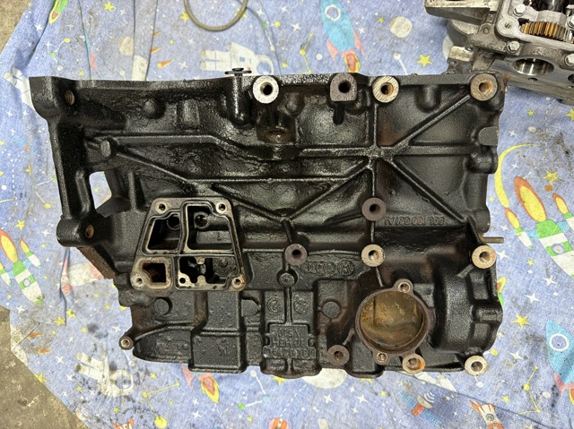 Пеньок 03L103011AK VAG