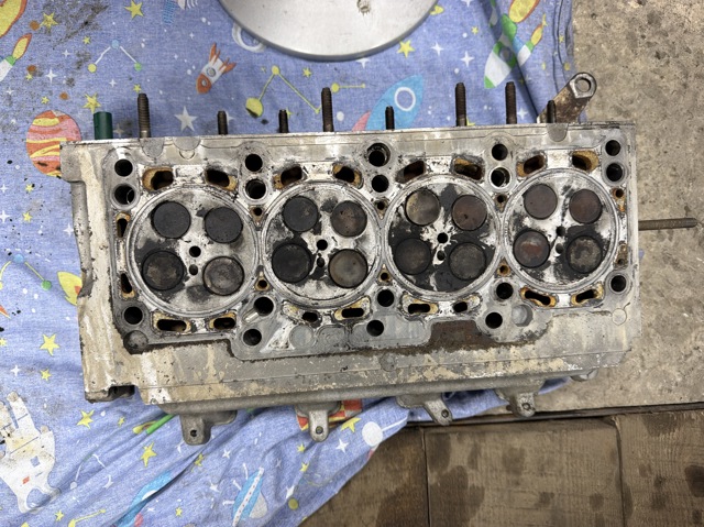Головка двигуна 03L103265AX VAG
