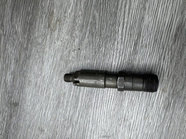 Форсунка вприску палива 0986430388 BOSCH