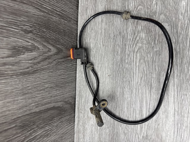 Датчик АБС (ABS) задній 0986594592 BOSCH