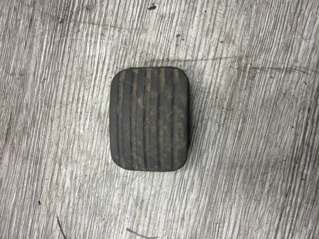 Накладка педалі гальма 1244270382 MERCEDES