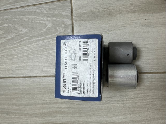 Сайлентблок нижній передньої підвіски 1454001 LEMFORDER