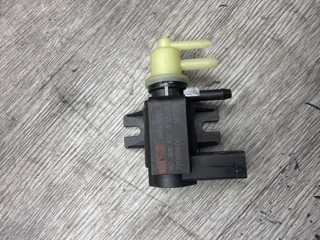 Клапан соленоїд регулювання заслонки EGR 1K0906627A VAG