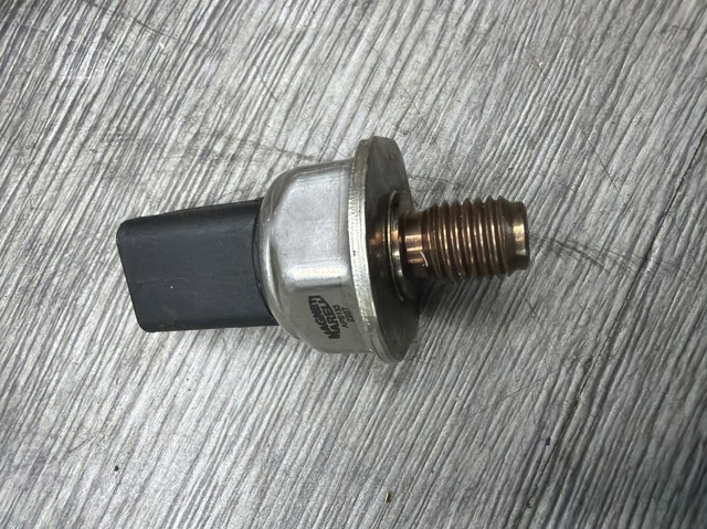 Манометри APS133 MAGNETI MARELLI