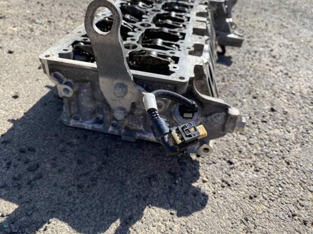 Головка двигуна 11128580266 BMW
