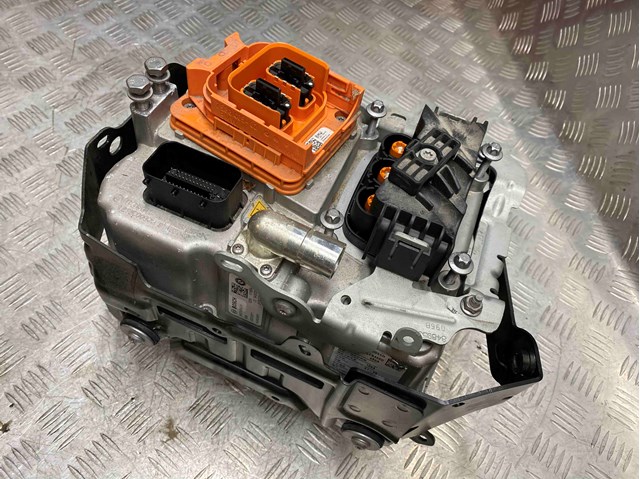 Инвентор струму 12365A4A2A2 BMW