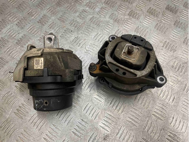 Ліва подушка двигуна 22116855721 BMW