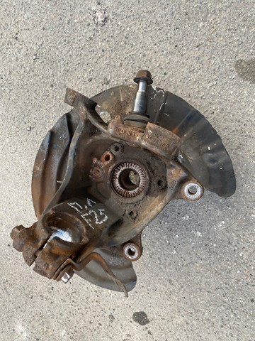 Цапфа передня ліва 31216855953 BMW