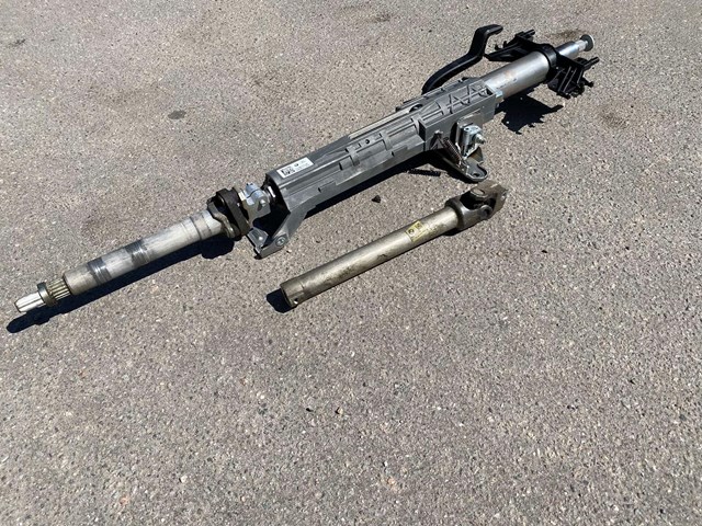 Карданчик вала рульової колонки, нижній 32306862041 BMW