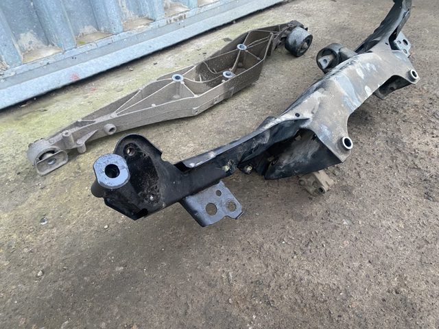 Механізм управління задньої осі 33316862558 BMW