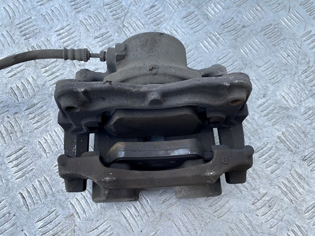 Супорт тормзной 34106872799 BMW