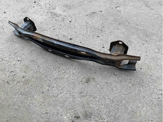 Буфер бампера заднього 51127256927 BMW