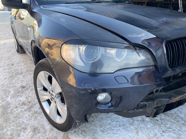 Переднє праве крило 51657178396 BMW