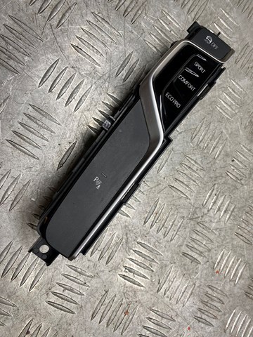 Блок кнопок центральної консолі 61316993923 BMW